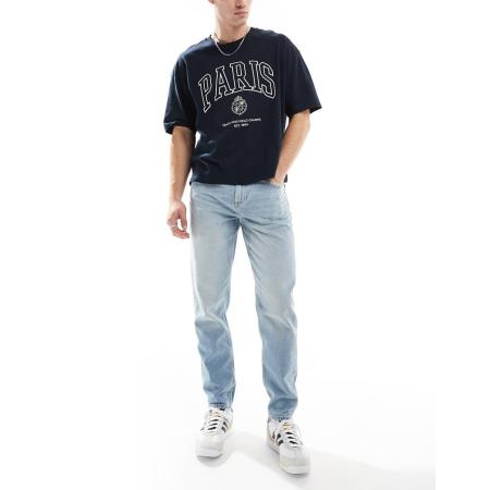 ASOS DESIGN - Smaltoelopende jeans in lichte wassing-Blauw