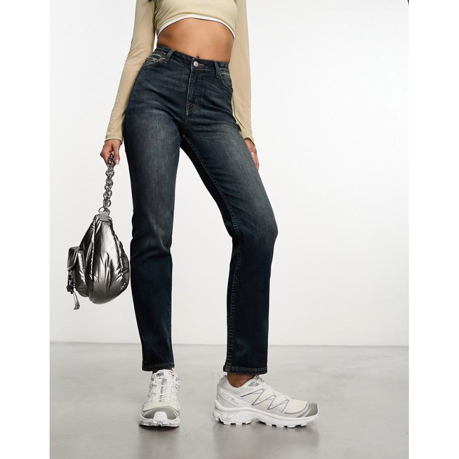 Weekday Twig Stretchjeans met rechte pijpen in 'swamp' blauwe wassing Blauw