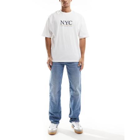 Cotton On - Regular slim-fit jeans in middenblauw