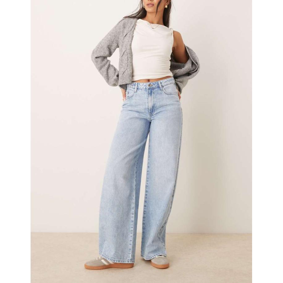 JDY Jeans met hoge taille en wijde pijpen in licht blauwe wassing Blauw