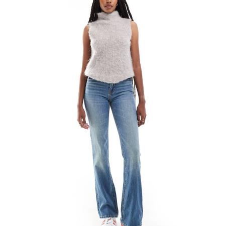 Stradivarius Tall D98 Jeans met rechte pijpen in vintage wassing-Blauw