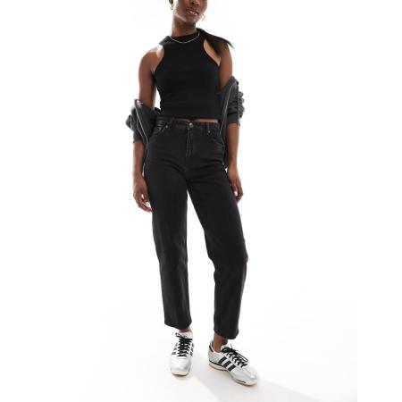 Bershka Mom jeans met hoge taille en ultra comfortabele pasvorm in zwart