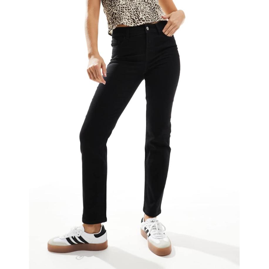 New Look Jeans met smalle pijpen in zwart Zwart