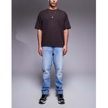 River Island - Jeans met rechte pasvorm in lichte wassing blauw