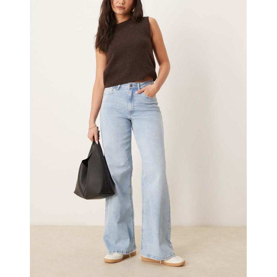 JDY Jeans met wijde pijpen en hoge taille in lichtblauw Blauw