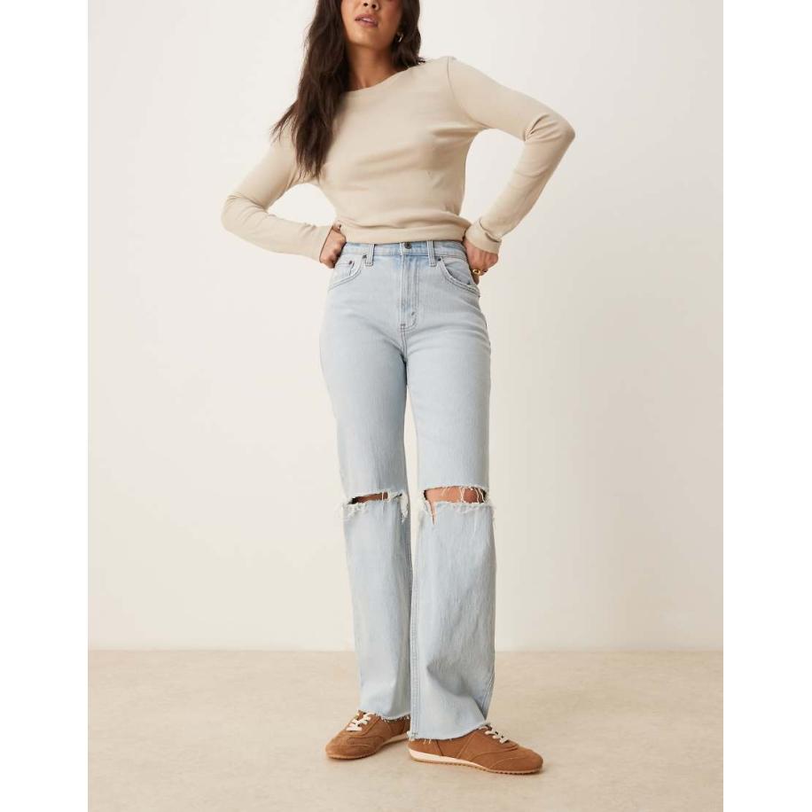 Abercrombie & Fitch Ruimvallende jaren 90 jeans met kniescheuren in lichtblauw Blauw