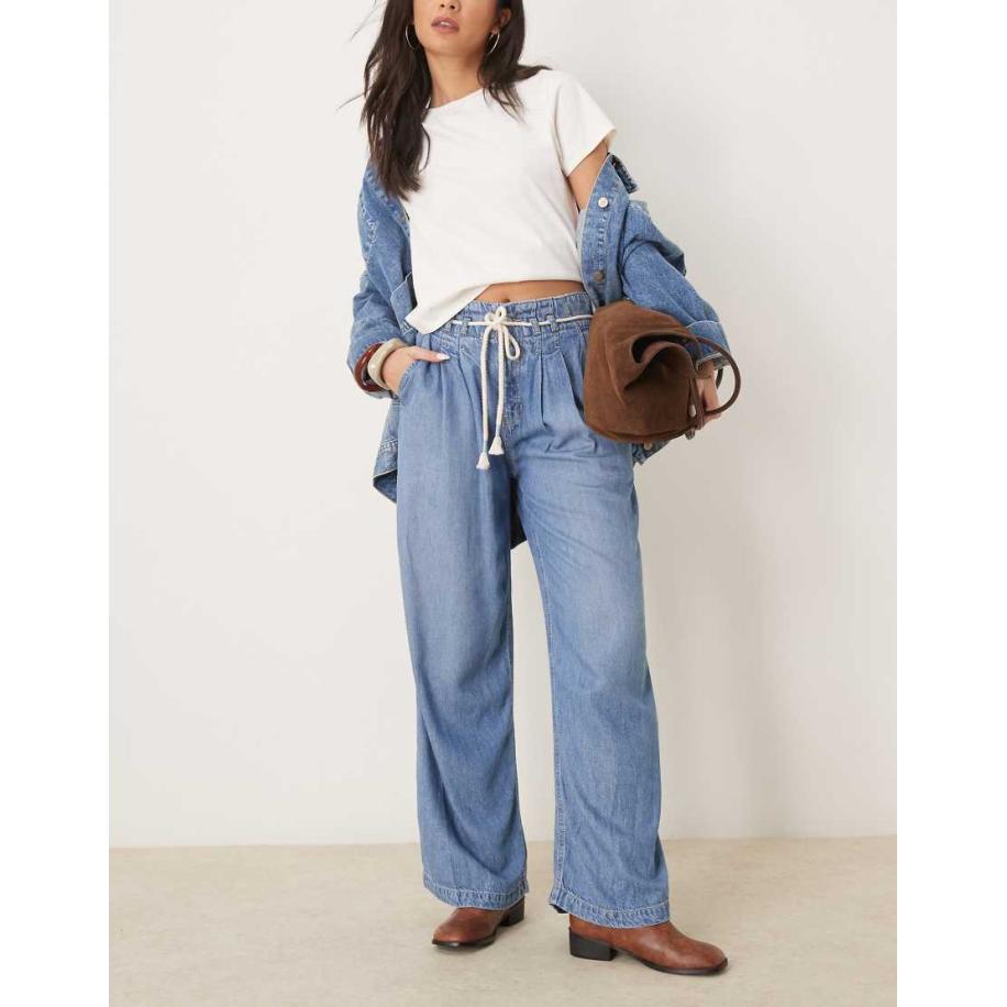 Free People Dakota Jeans met elastische taille met bandje in lichtblauw Blauw