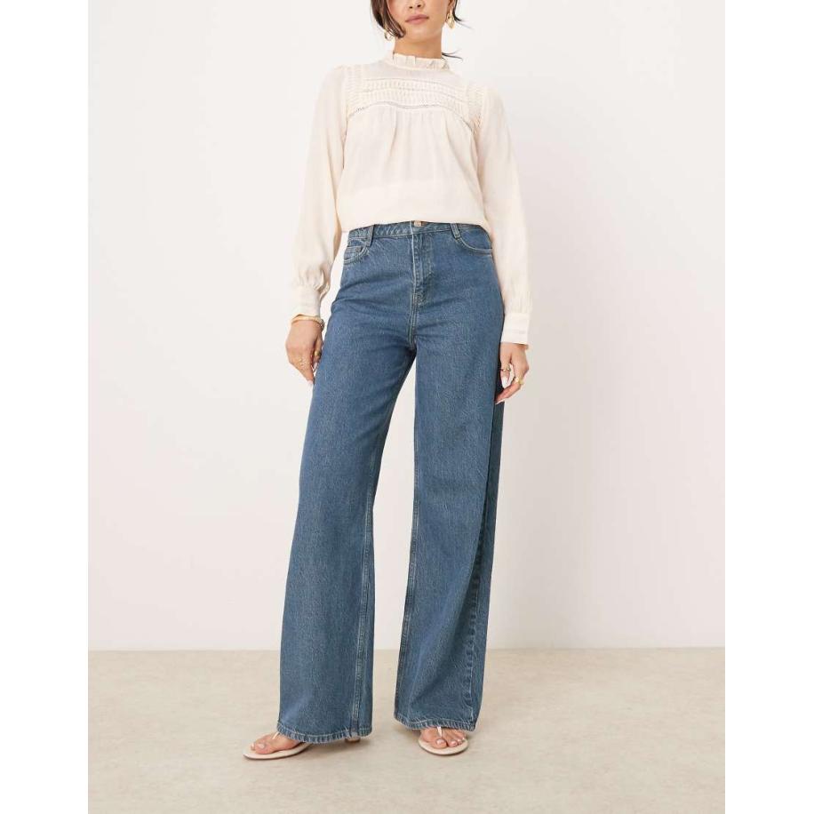 Nobody's Child Denim jeans met wijde pijpen in getinte blauwe wassing Blauw