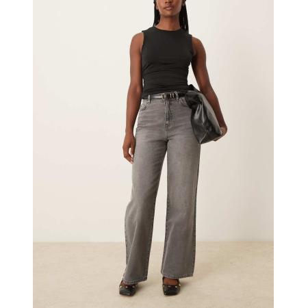 New Look Adalea Jeans met hoge taille en wijde pijpen in grijs