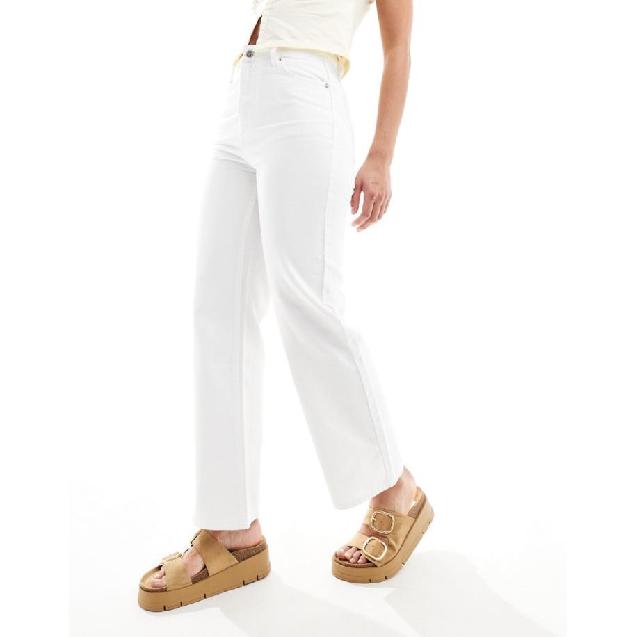 Miss Selfridge Jeans met rechte pijpen in wit Wit