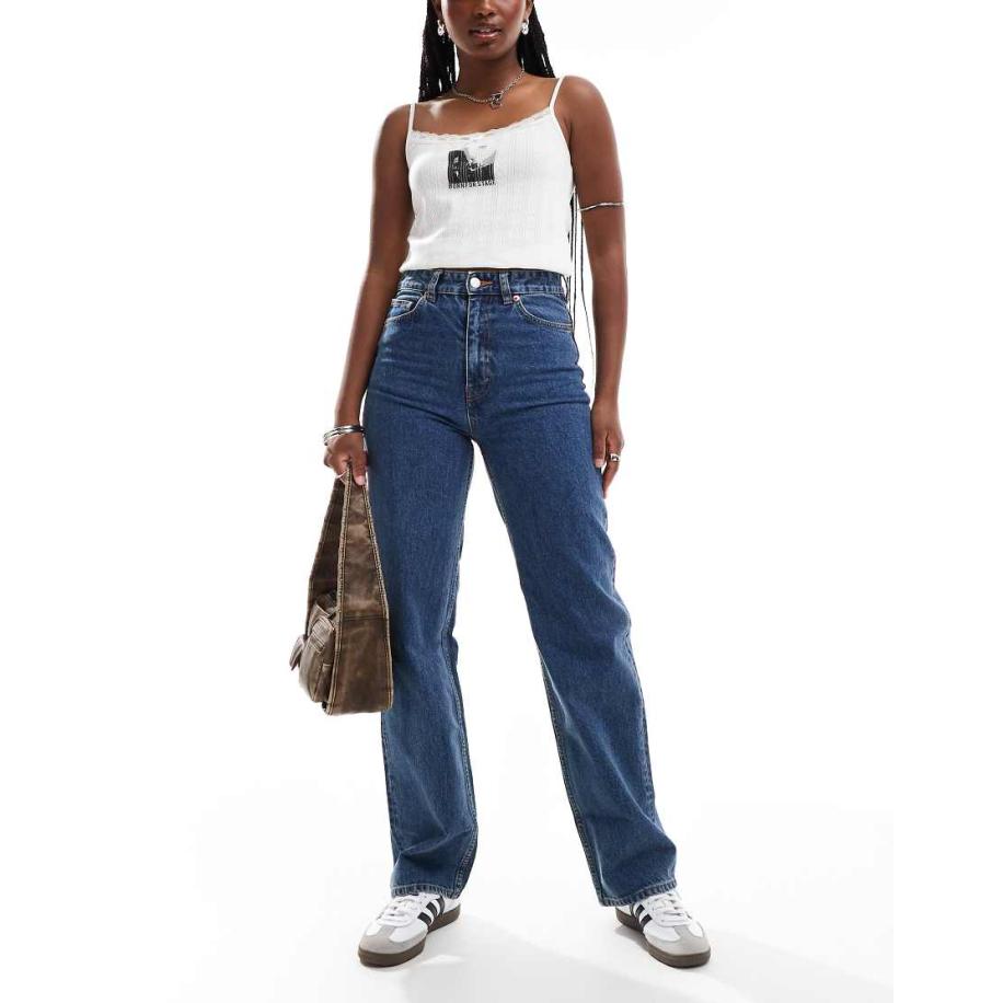 Monki Zami Jeans met rechte pijpen en hoge taille in middenblauw Blauw