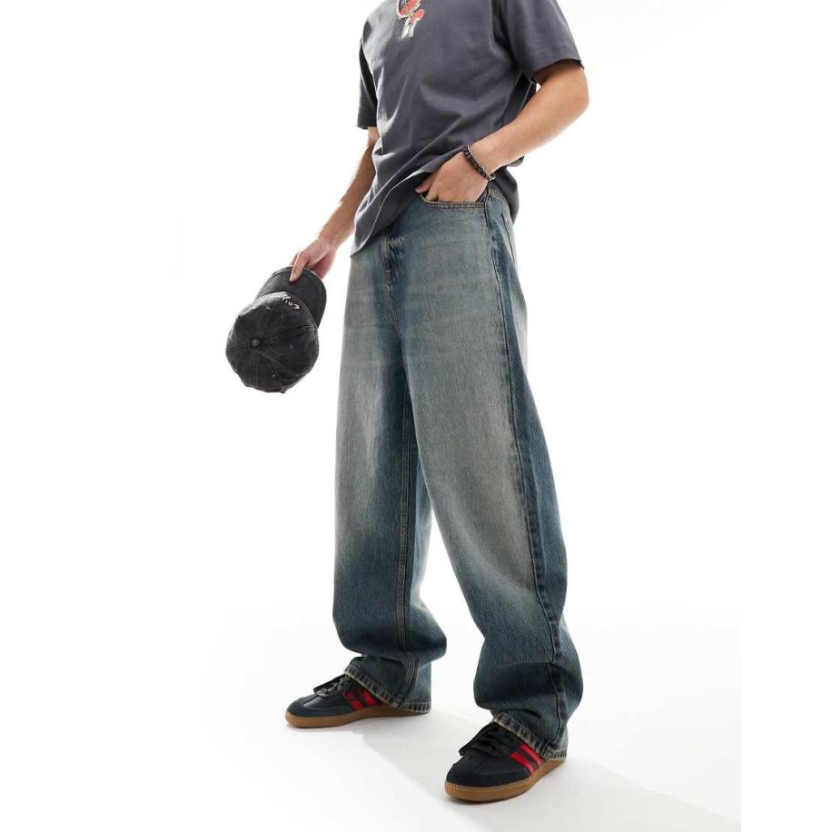 COLLUSION - X001 - Antifit jeans in stonewash blauw Blauw