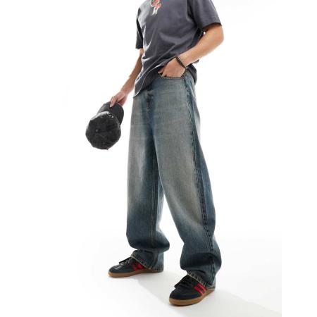 COLLUSION - X001 - Antifit jeans in stonewash blauw