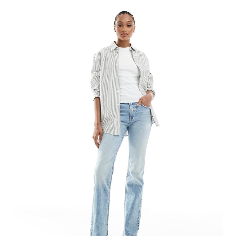 Stradivarius Tall D98 Jeans met rechte pijpen in lichtblauwe wassing Blauw