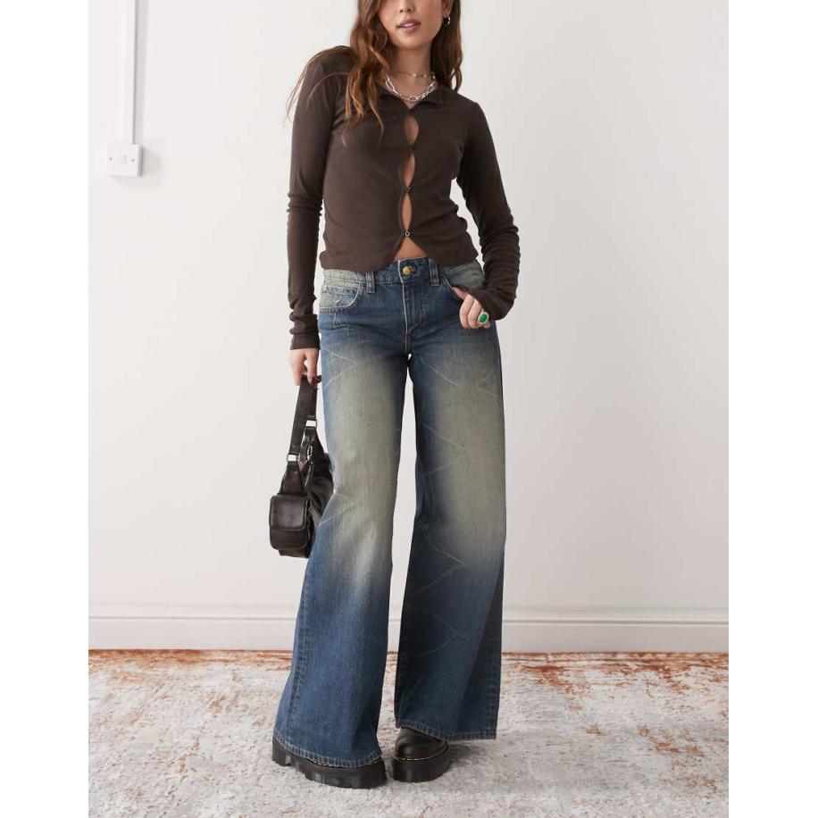 Cheap Monday Poser Skaterjeans met wijde pijpen en halfhoge taille in blauwe wassing met vervaagde highlights Blauw