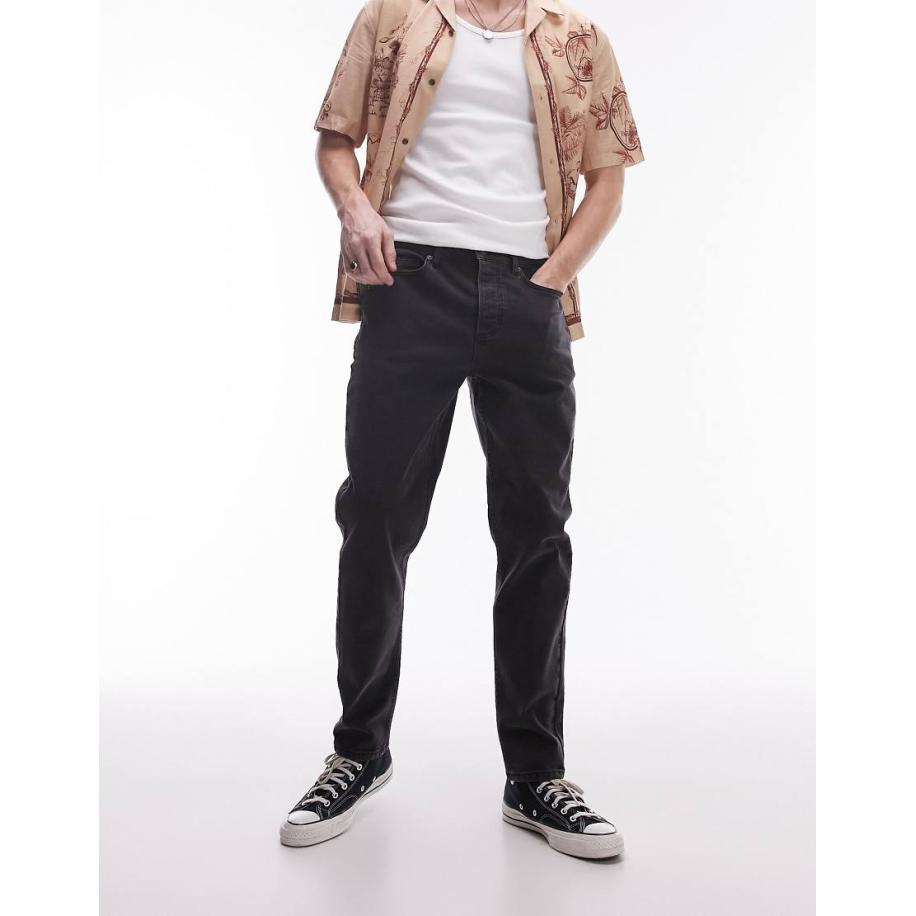 Topman - Smaltoelopende jeans in zwart met wassing Zwart