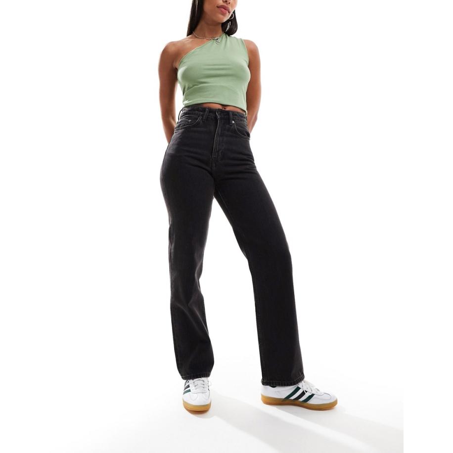 Weekday Rowe Regular-fit jeans met extra hoge taille en rechte pijpen in echo zwart Zwart