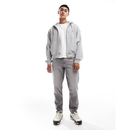 ASOS DESIGN - Toelopende jeans in grijs