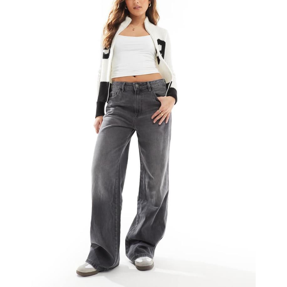 Stradivarius STR Baggy jeans met lage taille in verwassen grijs Grijs