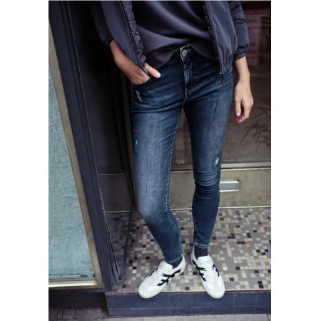 Street One Jeans met destroyed details