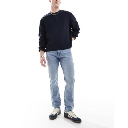 Calvin Klein Jeans - Smaltoelopende jeans met lichte wassing-Blauw