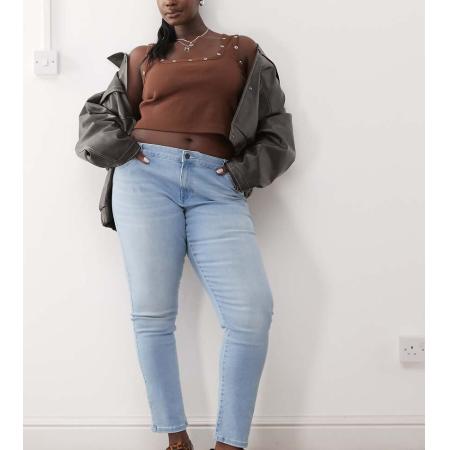Noisy May Curve Jen Push-up jeans in lichtblauwe wassing