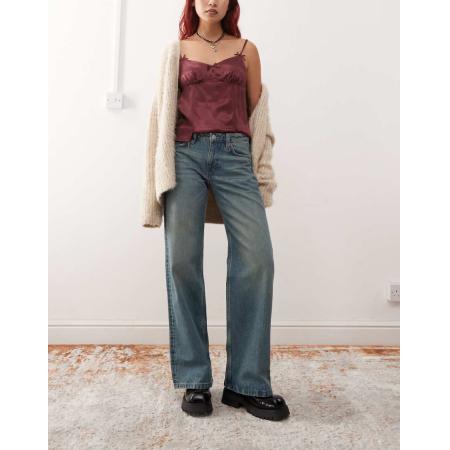 Monki Imoo Jeans met lage taille en wijde pasvorm in rivierblauwe wassing