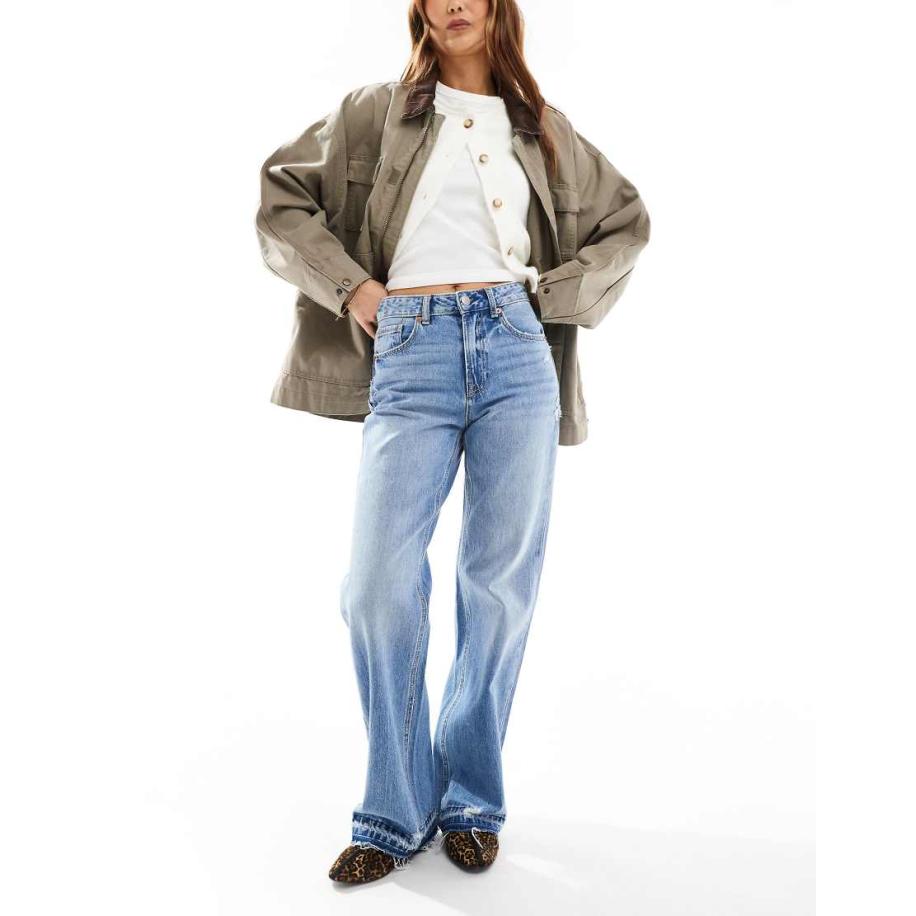 Stradivarius D92 Rechte denim jeans in medium wassing-Blauw Blauw