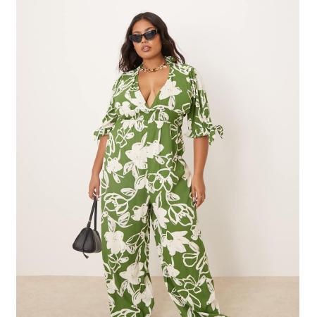 ASOS DESIGN Curve Jumpsuit met gesmokte taille en groene bloemenprint-Veelkleurig