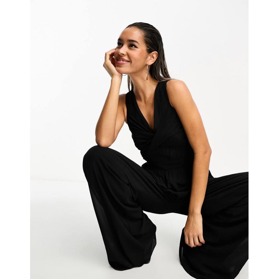 TFNC Jumpsuit met overslag aan de voorkant in zwart Zwart