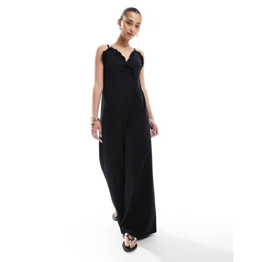 ASOS DESIGN Jumpsuit met wijde pijpen, camibandjes en ruches in zwart Zwart
