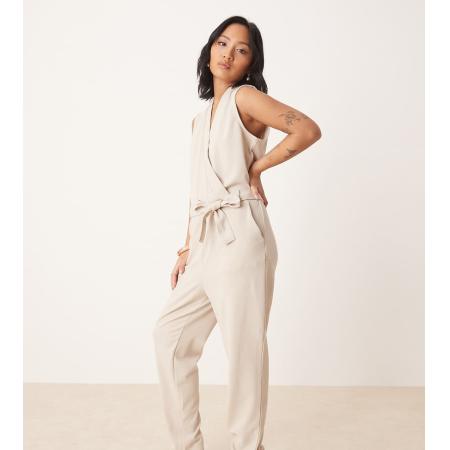 JDY Petite Elegante jumpsuit in beige-Neutraal