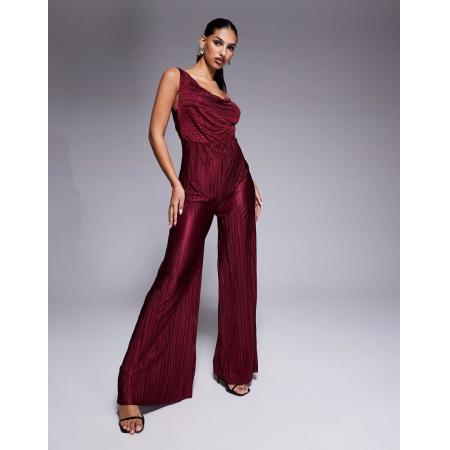 ASOS DESIGN Asymmetrische gedrapeerde plissé cami-jumpsuit in bordeauxrood