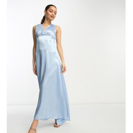 Vila Petite Bruidsmeisjes Satijnen maxi-jurk met sleep en V-hals in pastelblauw