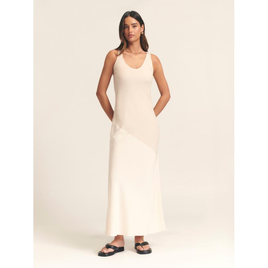St MRLO Jurk LENNOX SLIP DRESS nude Bruin