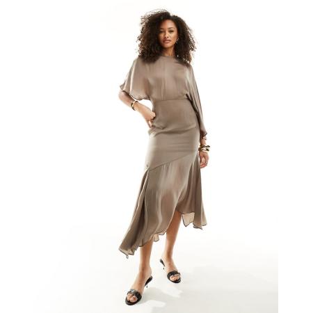 ASOS DESIGN Satijnen midi jurk met fladdermouwen en asymmetrische zoom in mokka-Bruin