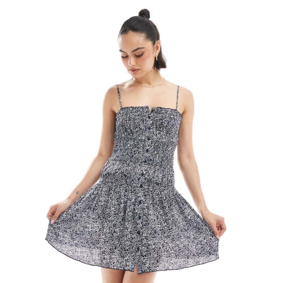 Stradivarius STR Gerimpelde mini-jurk met bloemenprint-Veelkleurig Multicolor