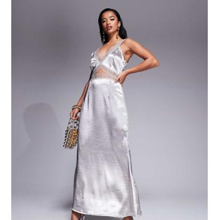 Never Fully Dressed Petite Mimi Kanten maxi slipdress met uitsnijding in zilver