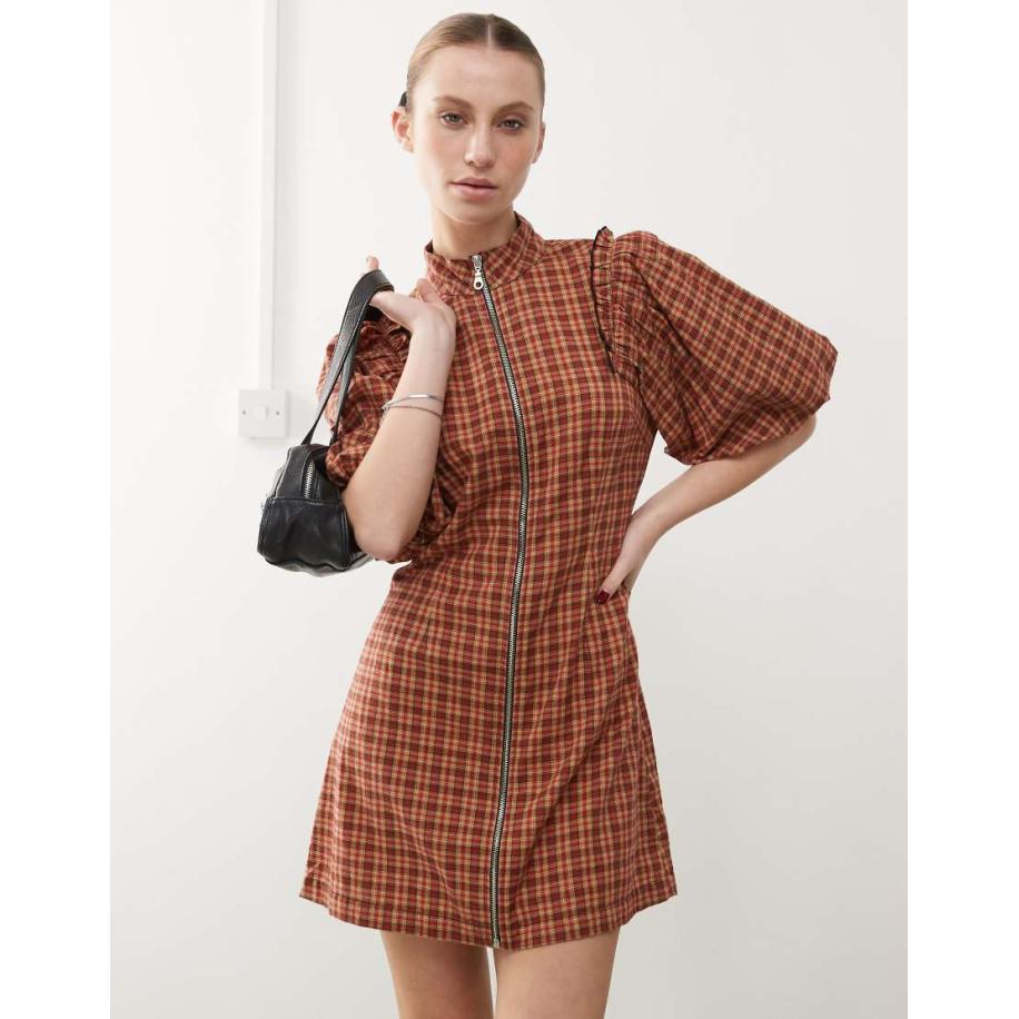 COLLUSION Geruite mini jurk met pofmouwen en rits in rood Rood