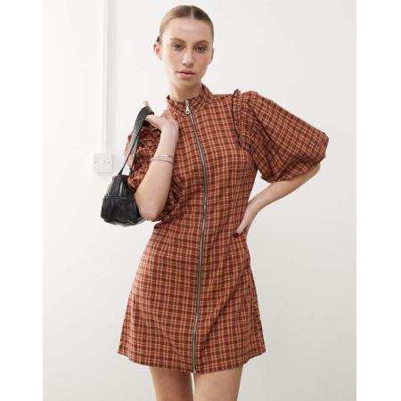 COLLUSION Geruite mini jurk met pofmouwen en rits in rood