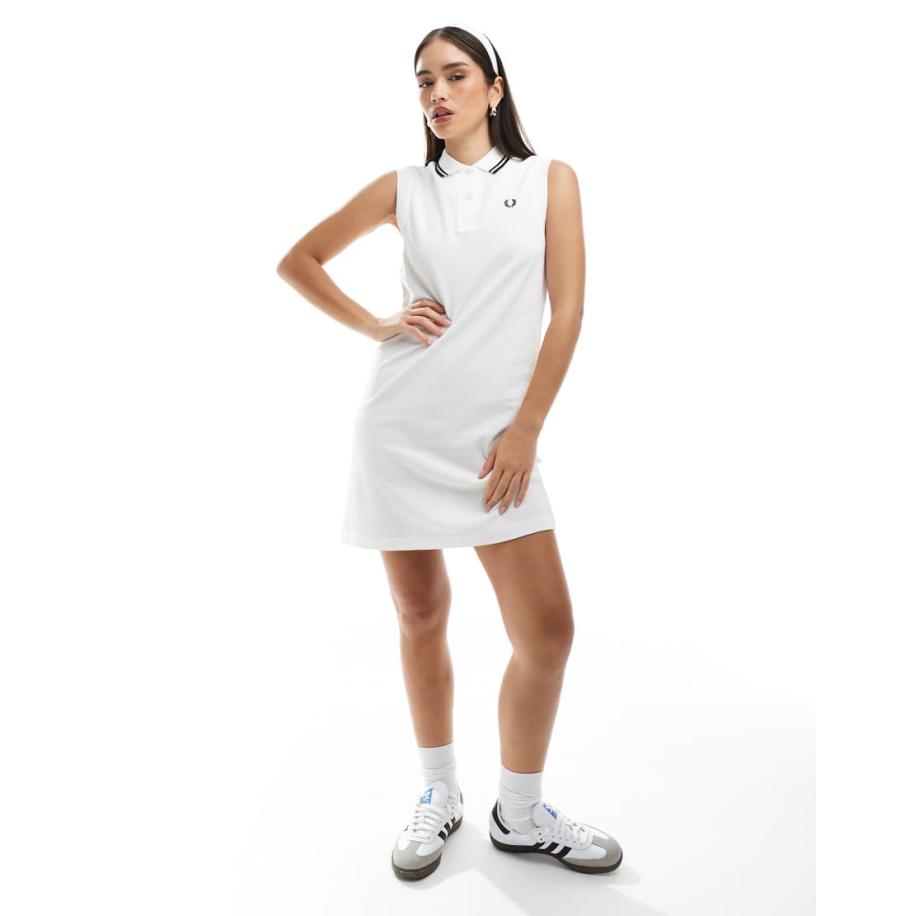 Fred Perry Mouwloze polojurk met een gekleurd randje in wit en zwart Wit