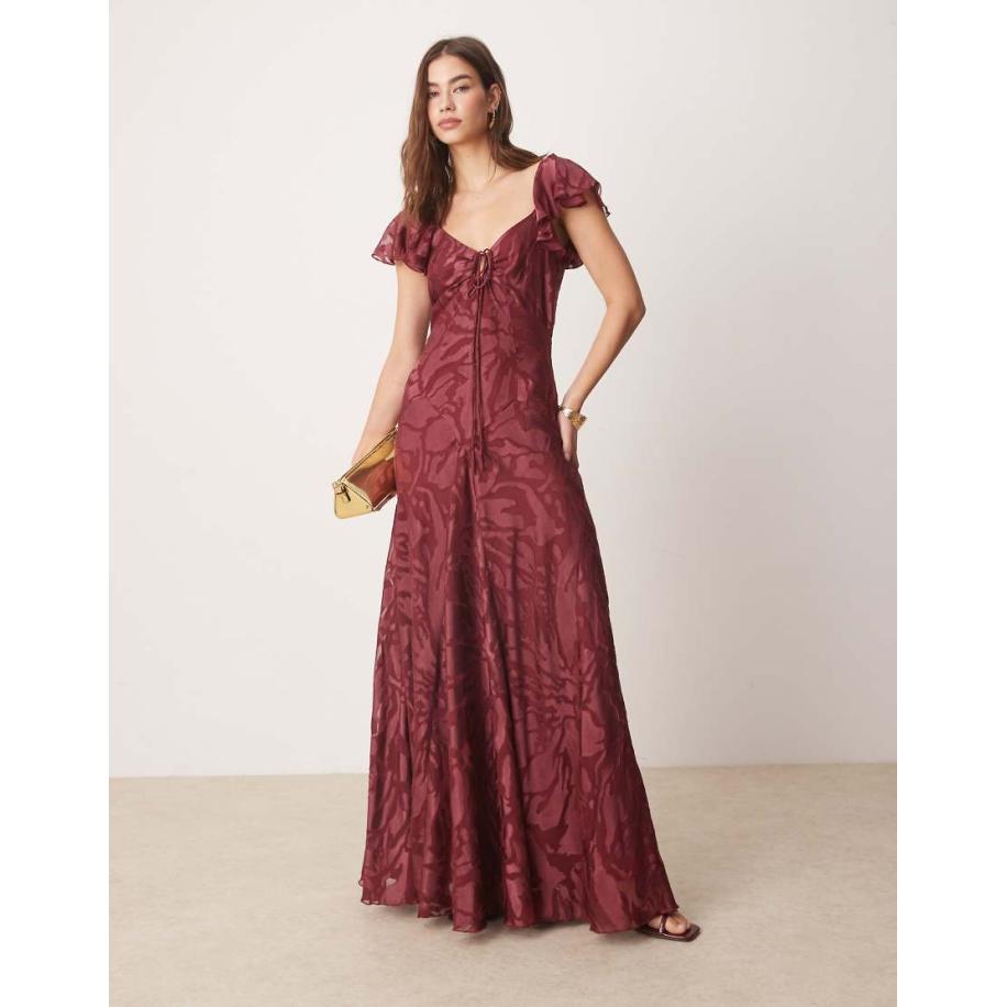 ASOS DESIGN Maxi-jurk met fladdermouwen, gestrikte voorkant en burn-out motief in bordeauxrood Rood
