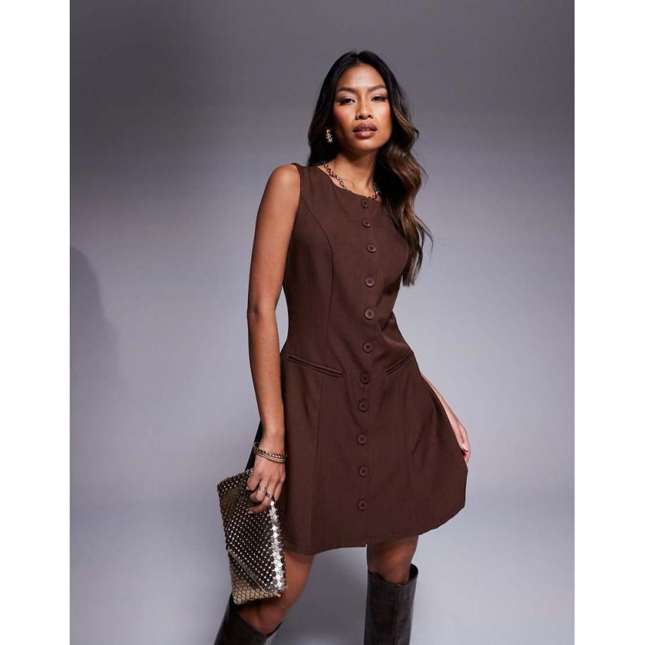 In The Style x Natalya Wright Exclusive Elegante mini jurk met knoopsluiting in chocoladebruin Bruin