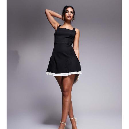 Kaiia Exclusives Mini jurk met contrasterende geplooide zoom en vierkante hals in zwart en wit