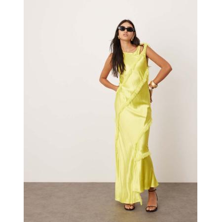 ASOS EDITION Mouwloze satijnen maxi-jurk met asymmetrisch detail en franjes in geel-Veelkleurig