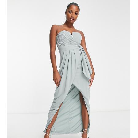 TFNC Petite Exclusief Halflange bruidsmeisjesjurk met overslag en plooi in saliegroen