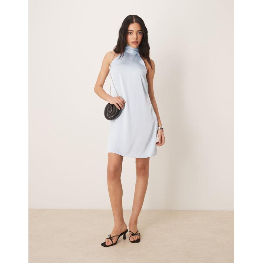 VILA Satijnen mini-halterjurk in pastelblauw Blauw