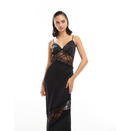 TFNC Satijnen maxi jurk met kanten inzetstuk in zwart