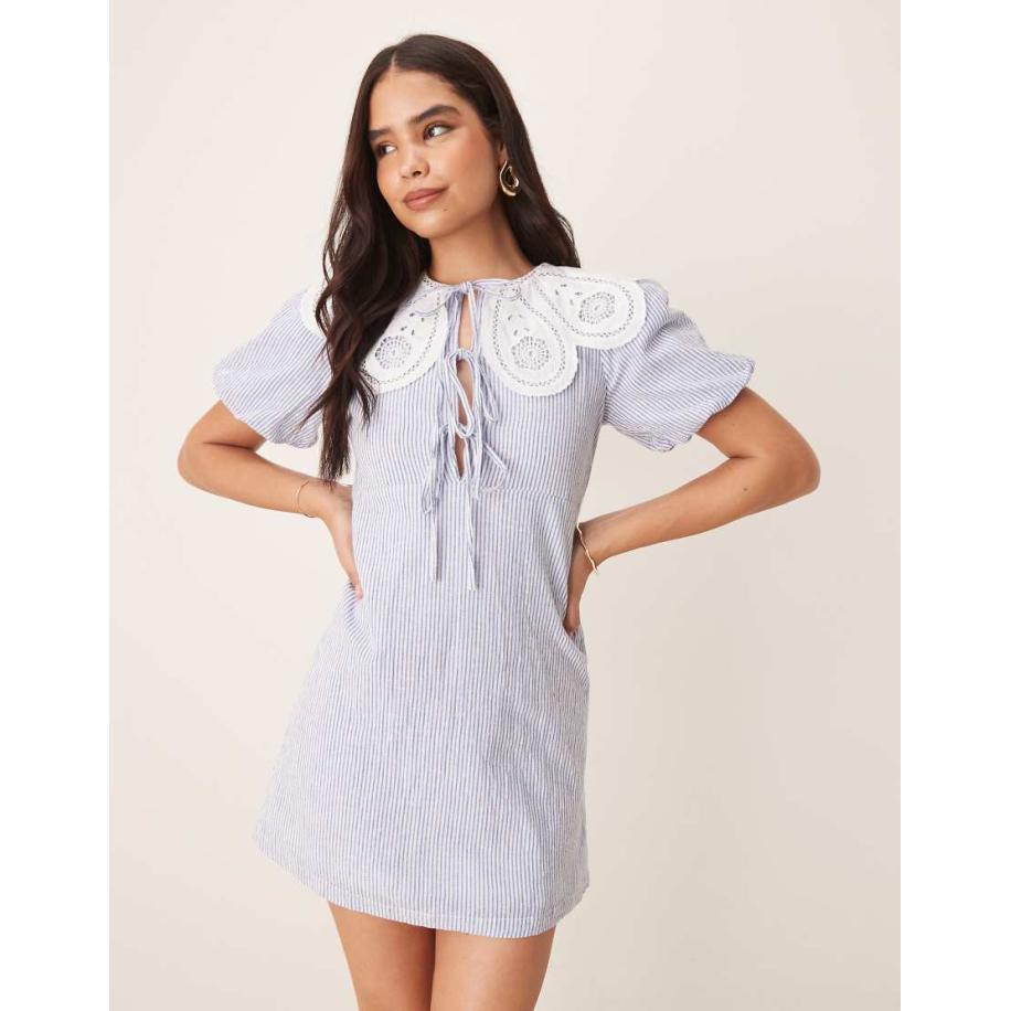 Nobody's Child Bessie Aangerimpeld mini jurk met geschulpte kraag en blauwe krijtstreep Blauw