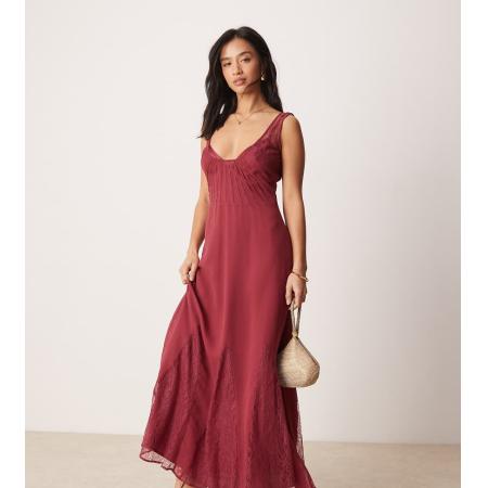 ASOS DESIGN Petite Maxi jurk van kant en chiffon met godetplooien in framboos-Veelkleurig